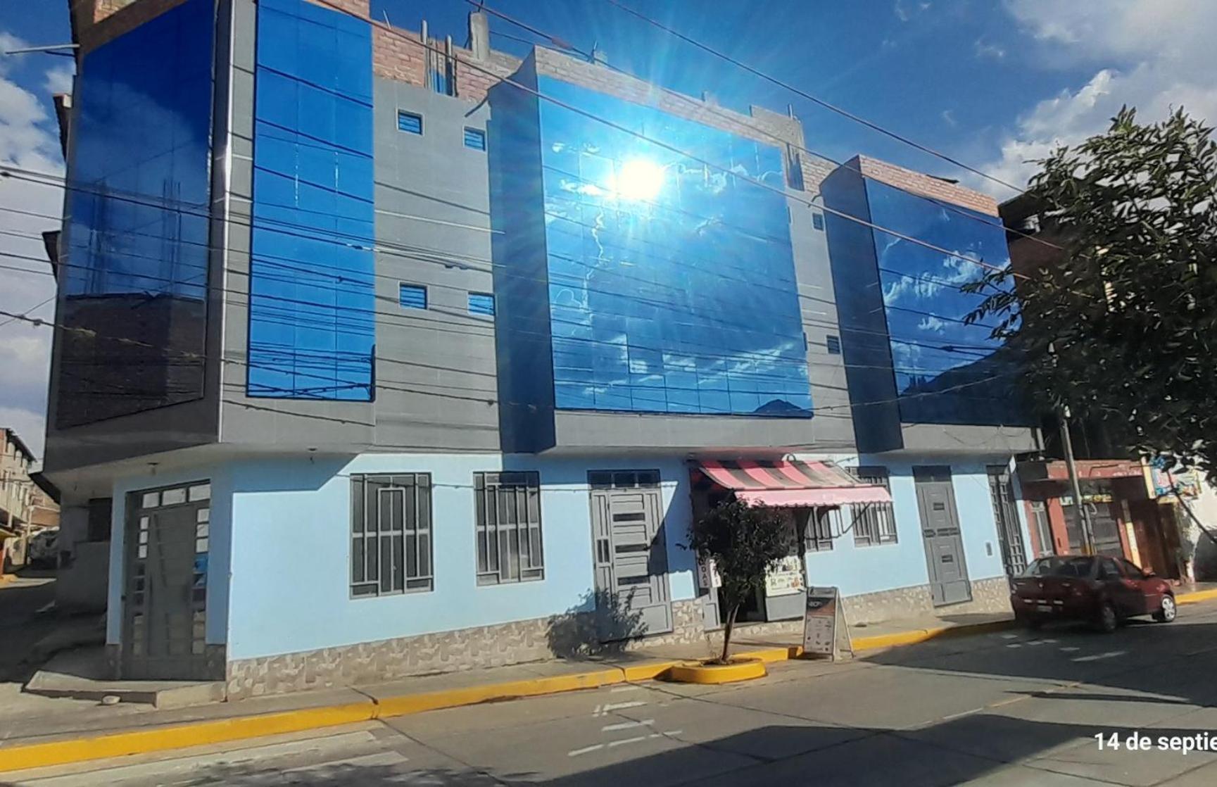 Hostal Pura Casta Hotel Carhuaz Bagian luar foto